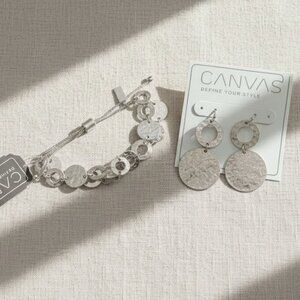 NWT Canvas Silvertone Hammered Metal Earrings andAdjustable Bracelet Set Jewelry